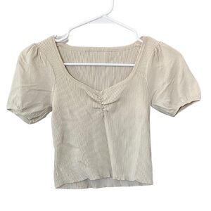 Beige Scrunched Puffy Sleeve Cropped Top